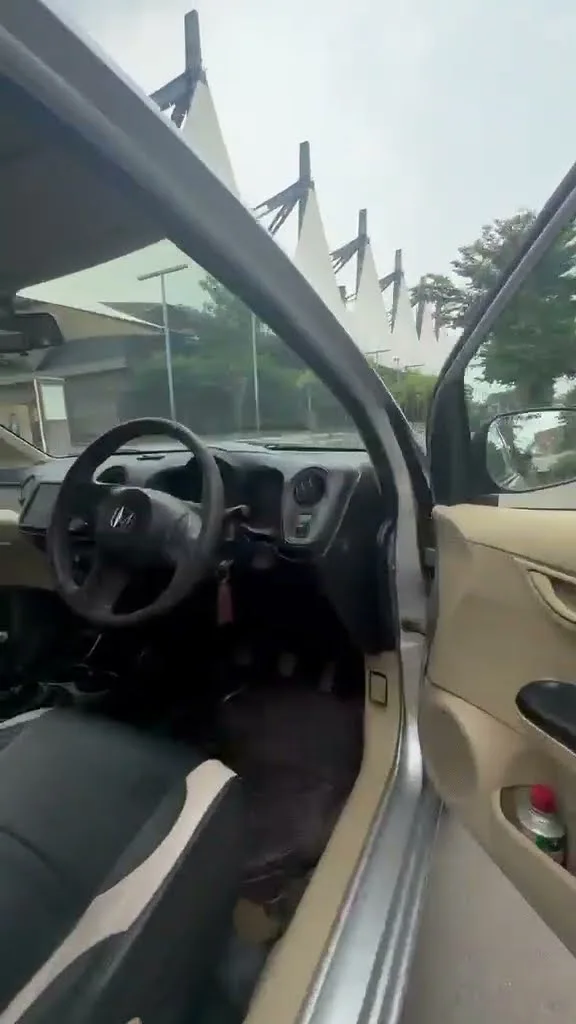 Honda Mobilio showcased by Exciting Cars