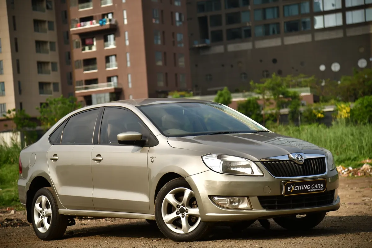Skoda Rapid Ambition Plus — photo 1